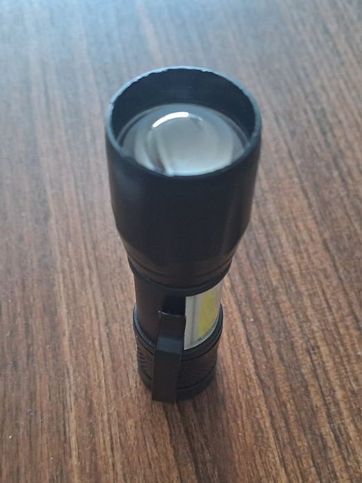 Mini lanterna USB com zoom430891997165015044