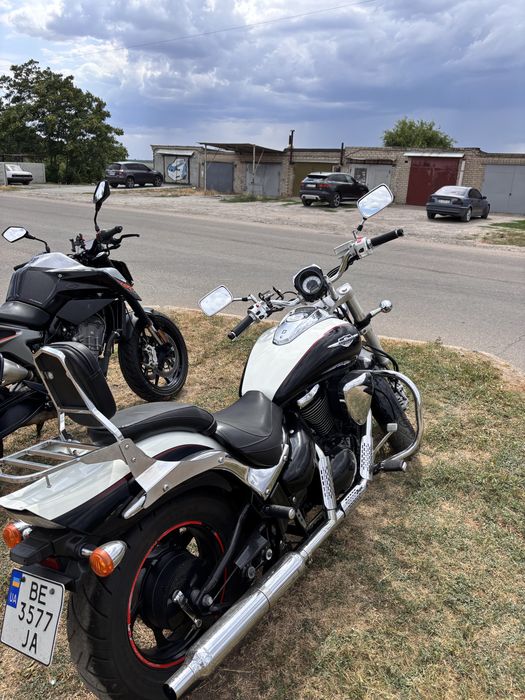 Suzuki Boulevard 400