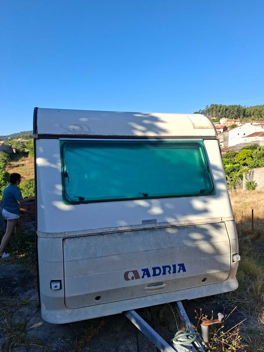 Venda de caravana adria