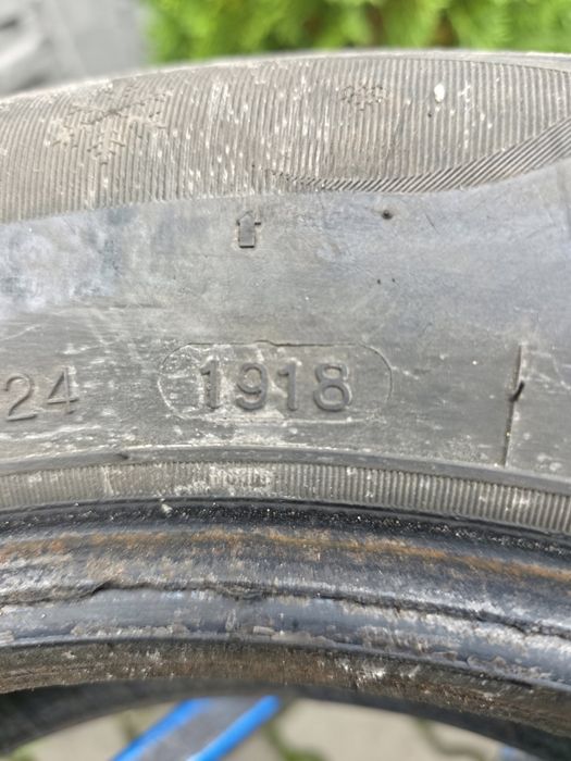 4szt zima 175/70-14 2x Imperial 84T 6.5mm + 2x Voyager 84T 6mm