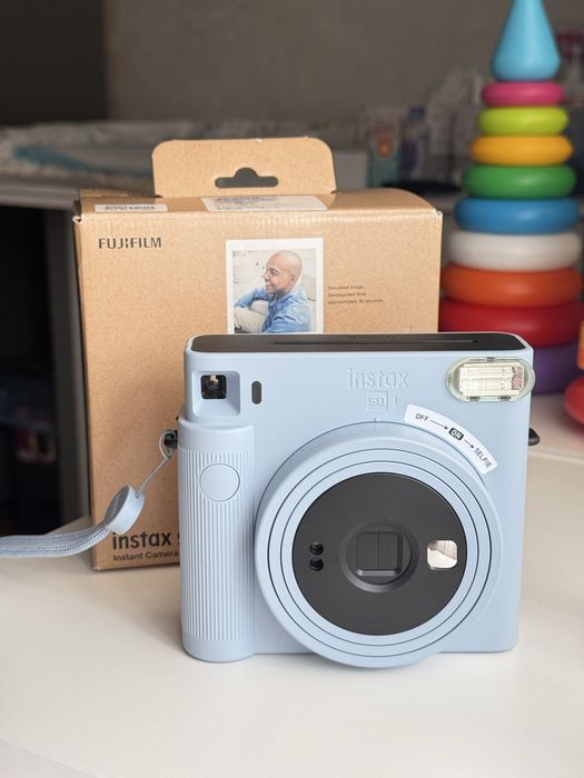 Fujifilm Instax square SQ1 практично нова повний комплект (підійде на подарунок)