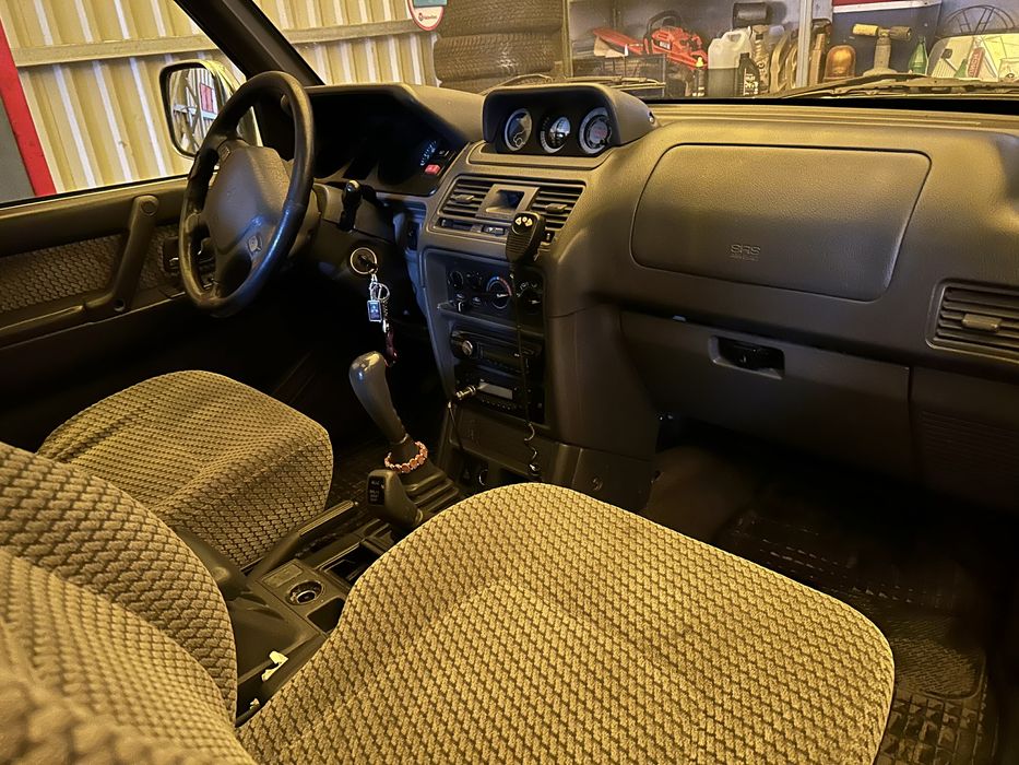 Mitsubishi pajero II 3.0 v6 lpg