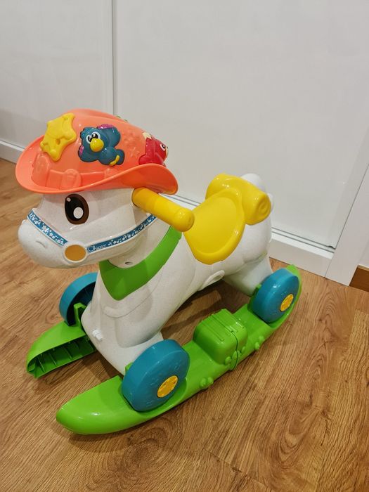 Cavalo CHICCO novo
