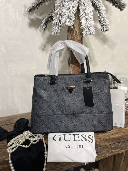 Жіноча сумка, шопер Guess Cordelia Logo Luxury Satchel HWBG8377060-CLO