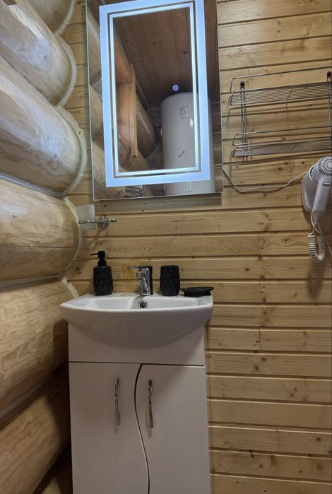 Маєток "У Ґазди"   поблизу о.Синевир