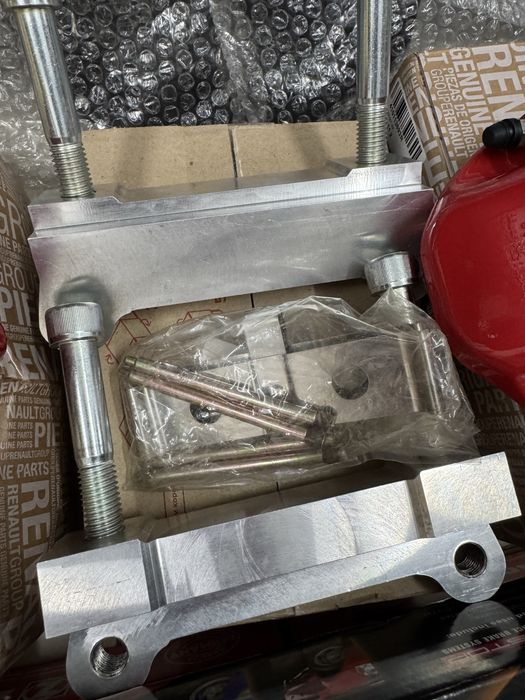 Кіт 4х поршневих гальм BREMBO 340мм для VAG MQB Golf,A3,Tiguan,Arteon