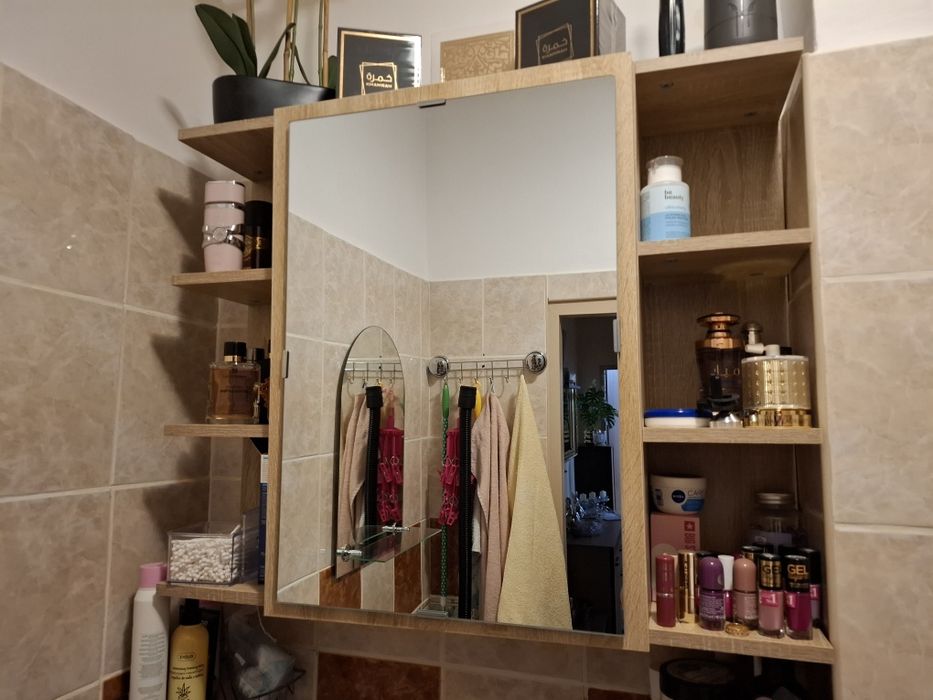 Zestaw mebli łazienkowych