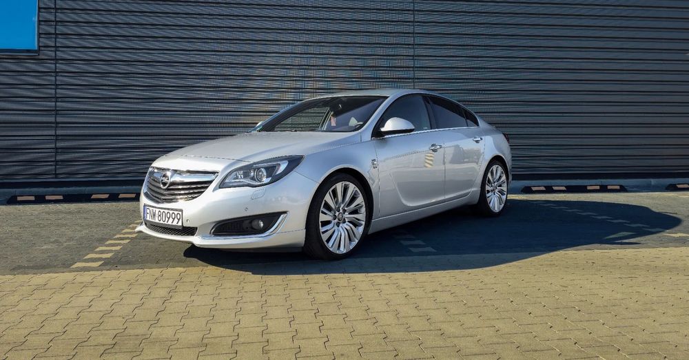 Opel Insignia Opel Insignia A 2.0 sedan OPC Line 2.0CDTI B20DTH 200KM/498Nm