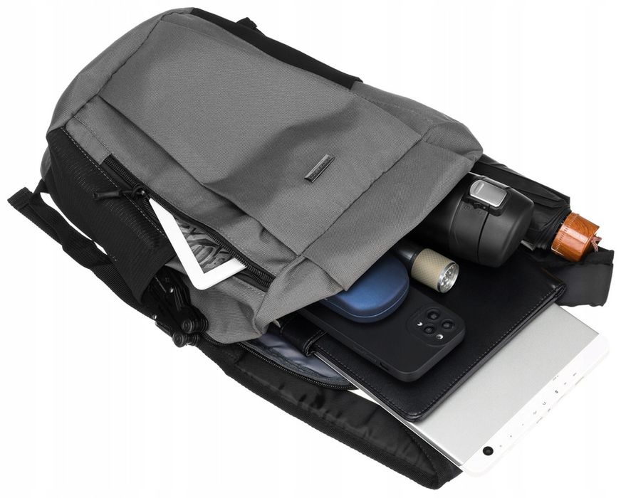 mały plecak turystyczny z poliestru - peterson