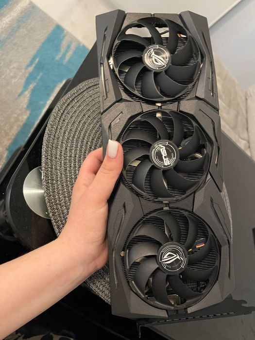 Продам RX 5700xt  8 gb