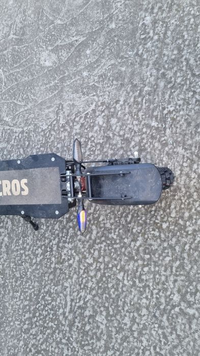 Електросамокат tecros-zs-01 28.8ah 2.4kw