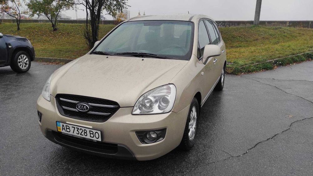 Kia Carens 2006