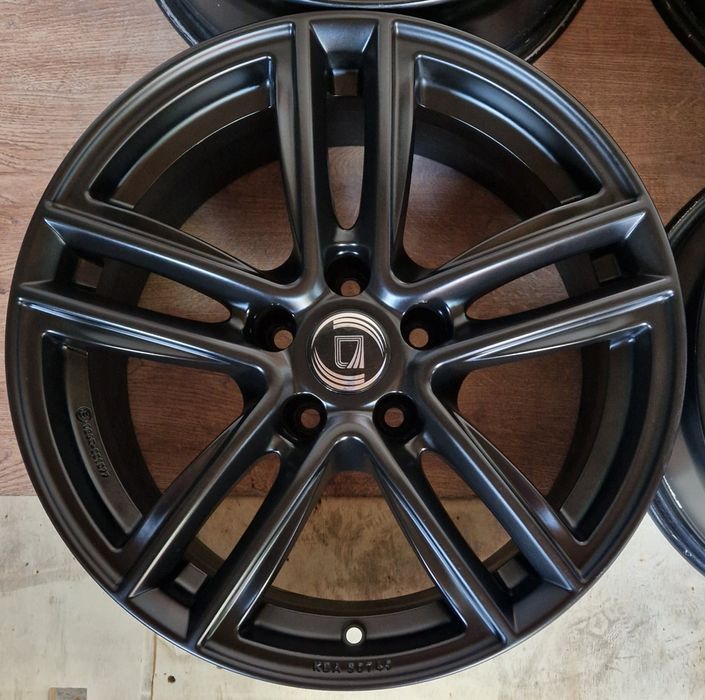 Оригінальні легкосплавні диски Audi VW Mercedes Skoda R17 5x112 ET27