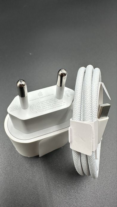 Zestaw Ladowarka 20W + Kabel z oplotem ze tkaniny Usb-C Usb-C 60W 1m