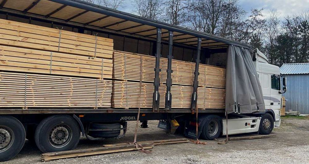 Брус 150х150 — золотий переріз, замовляй терміново!