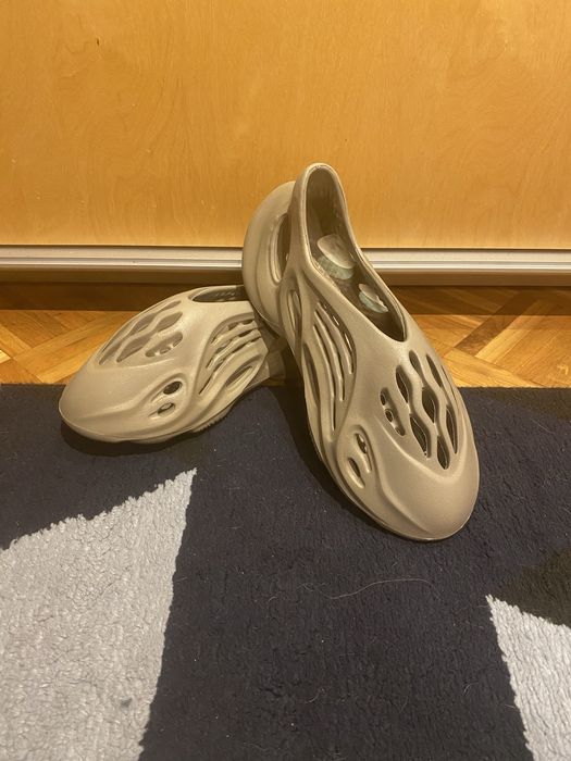 Yeezy Foam Runner