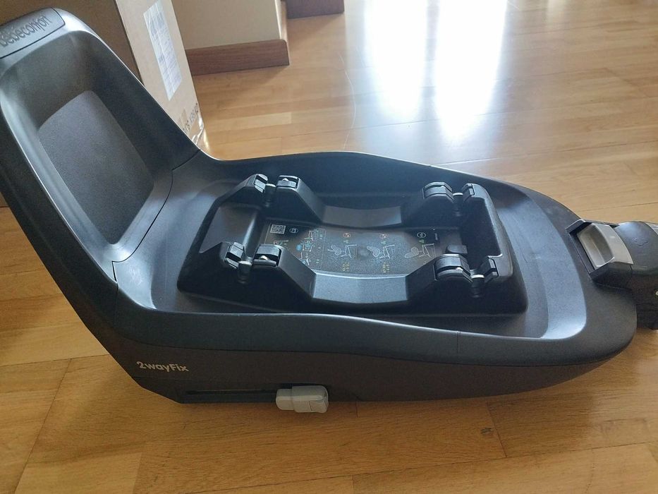 Carrinho, ovo, cadeira e ISO-fix