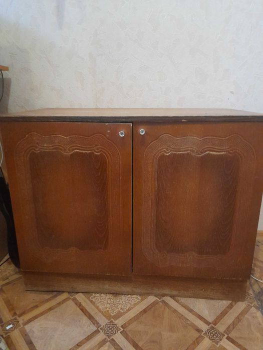 Продам меблі б/у