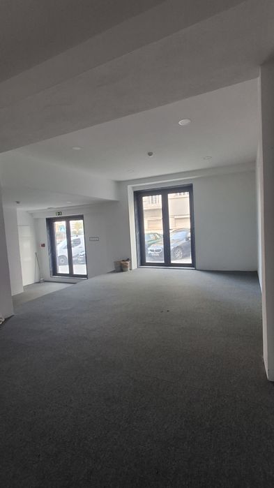 Arrendo Loja Av Republica