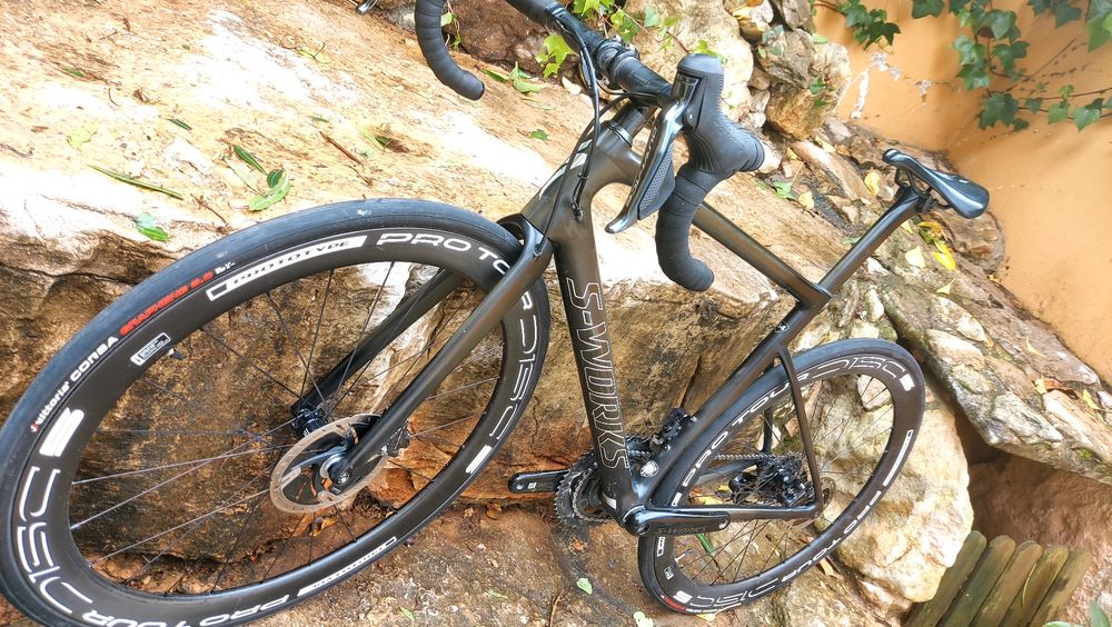 Tarmac Sworks SL6  Tam 54 Dura.ace Di2
​S-Works Tarmac SL6 Disc – Shimano Dura-Ace Di2 – Tam. 54
​S-Works Tarmac SL6 Disc – Shimano Dura-Ace Di2 – Tam