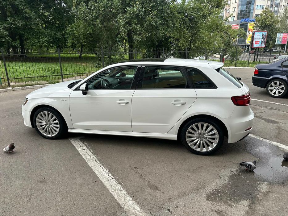 Audi A3 e-tron PHEV 2017