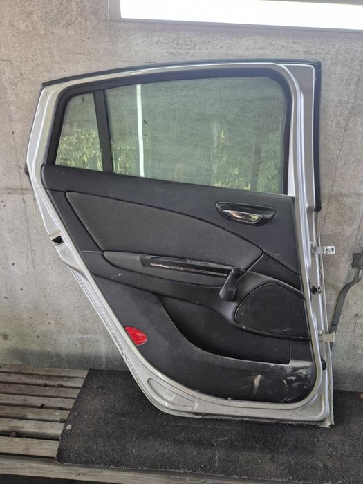 Drzwi Lewy Tył Lewe Tylne Fiat Bravo II HB 5D