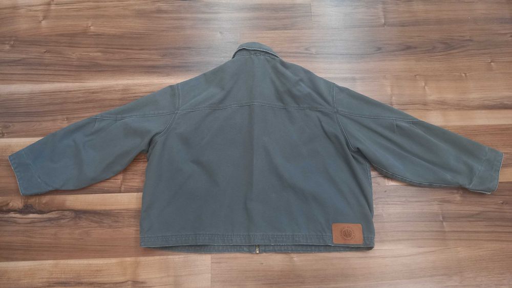 Продам абсолютно нову джинсову куртку Zara - оверсайз, укорочена