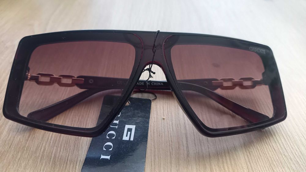 Okulary przeciwsłoneczne Gucci