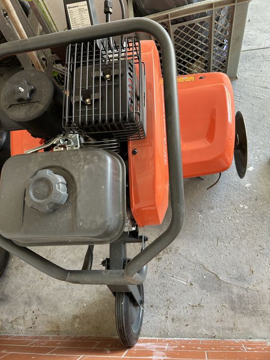 Motoenxada husqvarna
