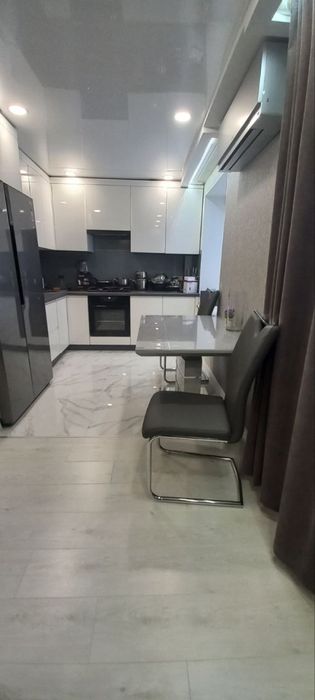 Перша сдача 3к.квартири в Центрі міста !