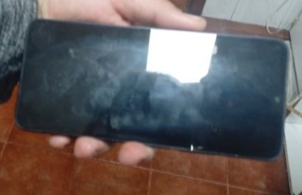 Vendo telemóvel praticamente novo