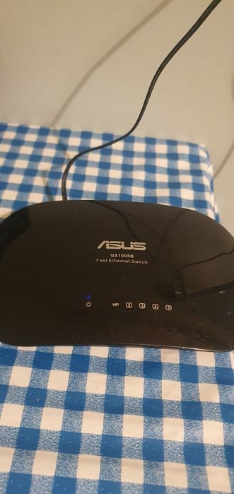 Switch Asus GX1005B
