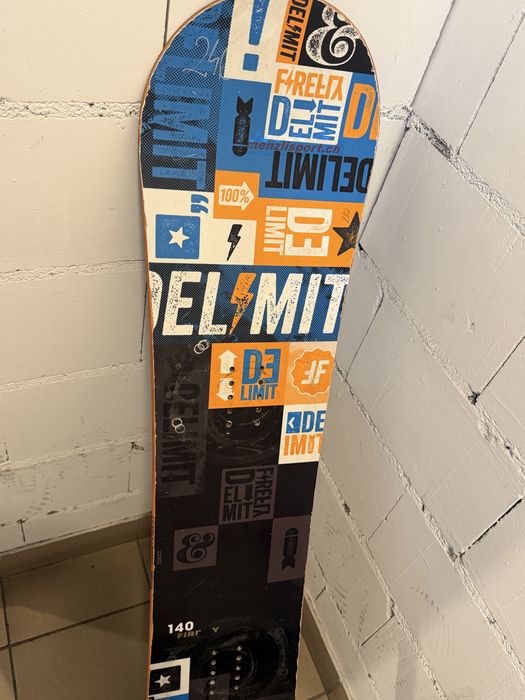 Deska snowbordowa 140 cm stan dobry