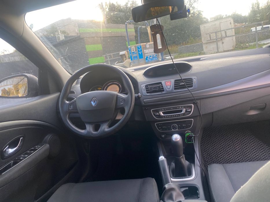 Автомобіль Renault Megane