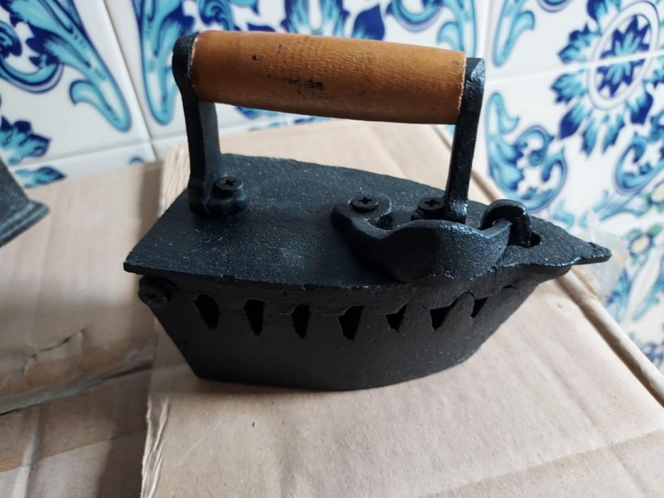 Mini ferro engomar