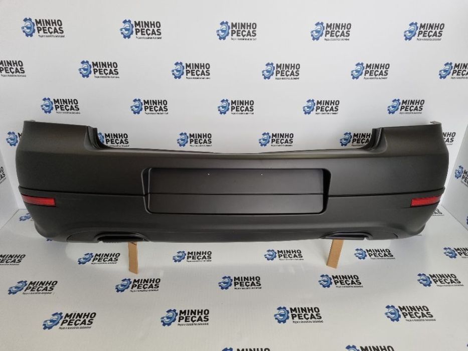 Parachoques traseiro Golf 4 IV (R32)