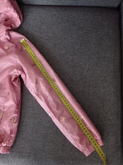 Куртка вітрівка Bluekids 134 на дівчинку