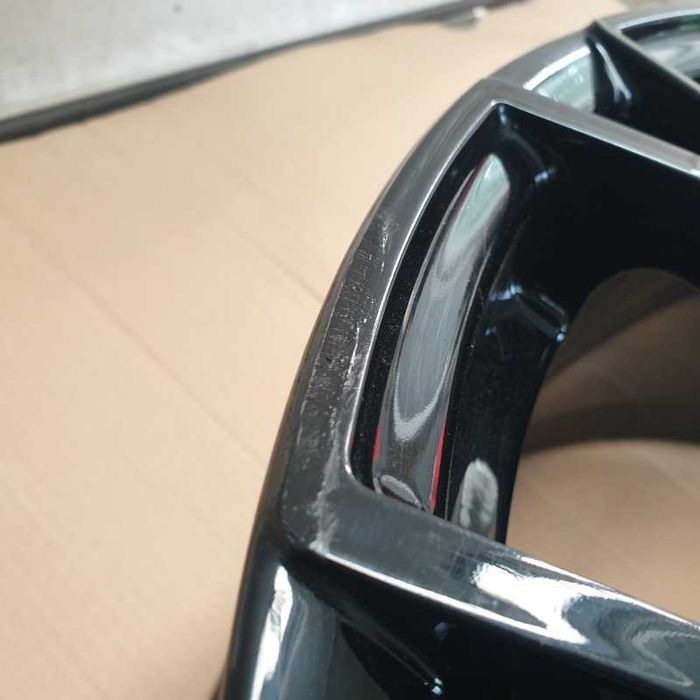 Felga aluminiowa 8Jx19' VW GOLF R-LINE