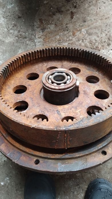 Редуктор планетарний