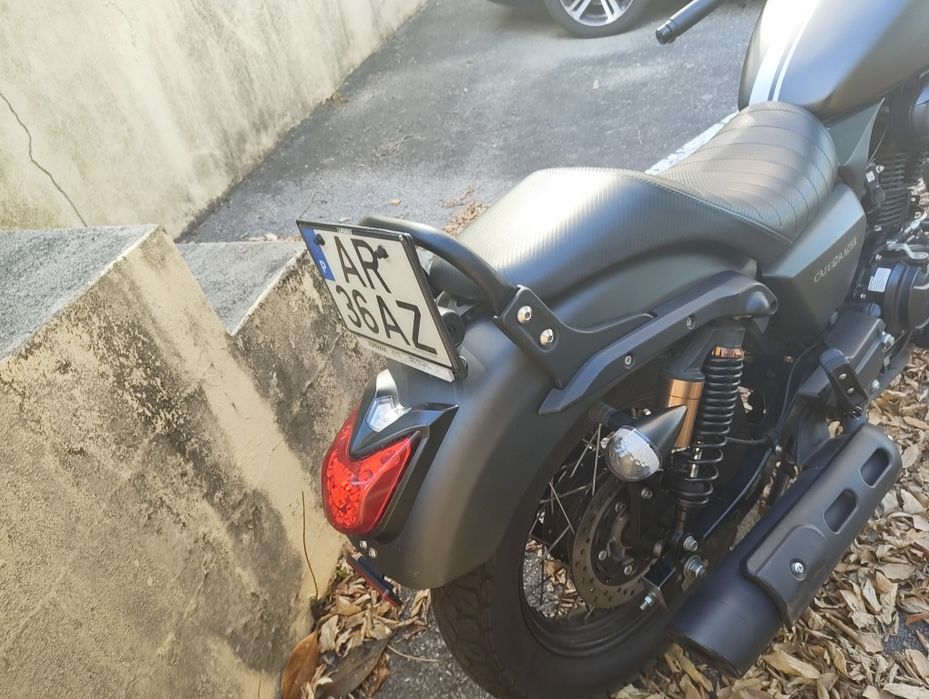 Mota Vortex Cafe Racer 125
