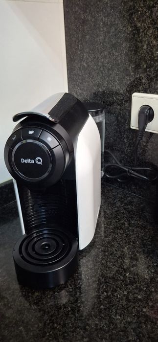 Maquina Cafe Delta Q + Capsulas + Suporte