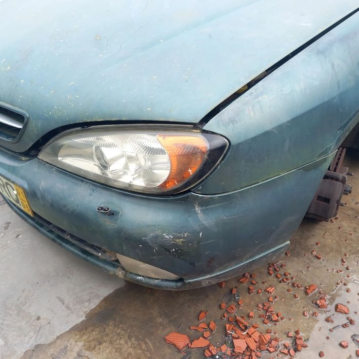 Frente e traseira nissan primera p11 carro