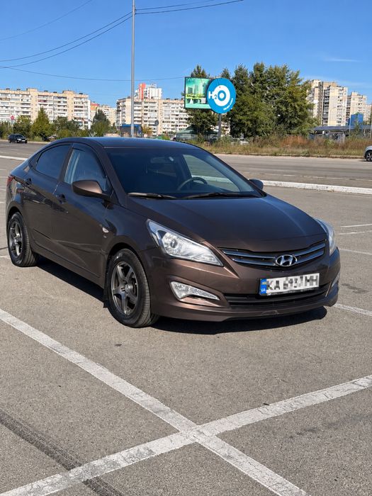 Hyunda Accent 1.6 Автомат газ/бенз