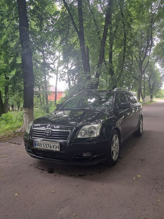 Продаж авто Toyota