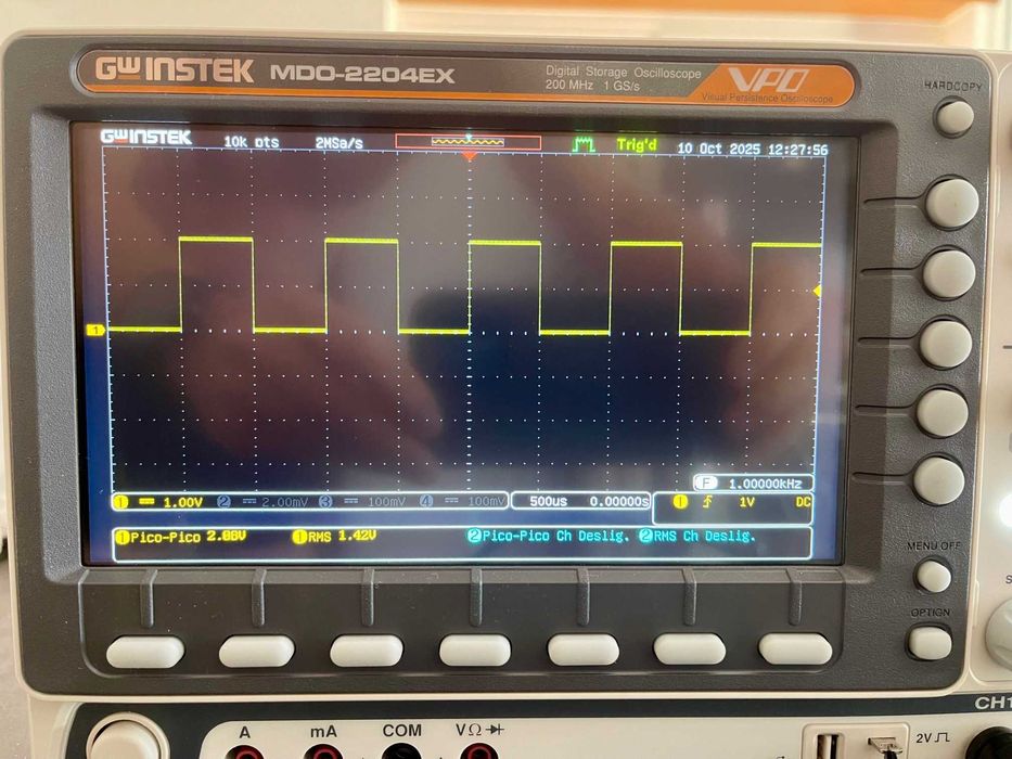 Osciloscópio digital GW Instek MDO-2204EX - 4 Ch/200 MHz DSO