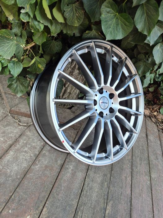 Німецькі диски Autec Lamera R20 5x112 на Audi / VW / Skoda / Mercedes / BMW.