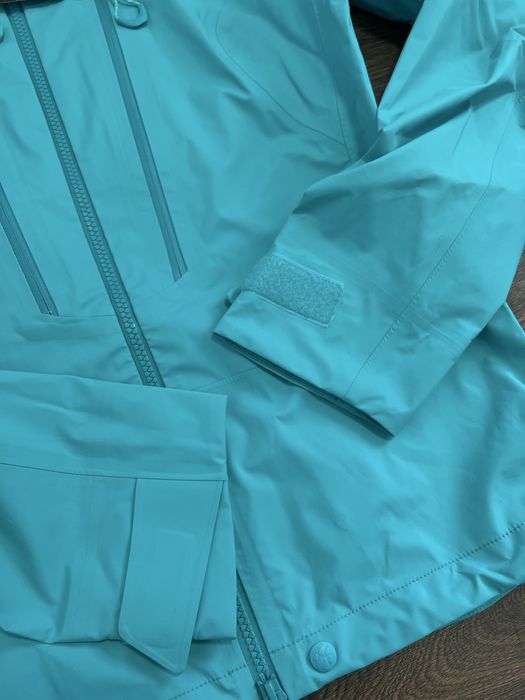 жіноча мембранна куртка jack wolfskin трекінг нова оригінальна турист