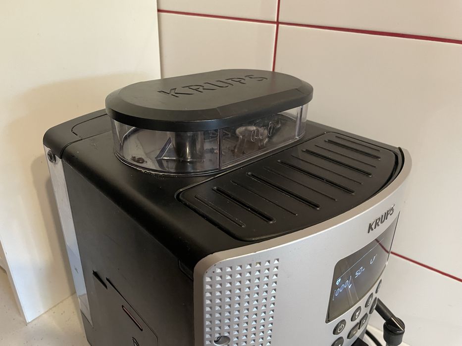 Krups ea815e – ekspres automatyczny do kawy