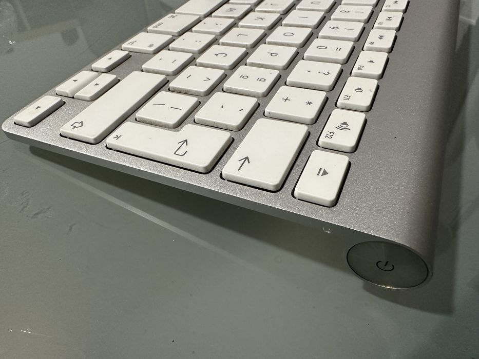 Apple teclado sem fios espsnhol437397014813747202