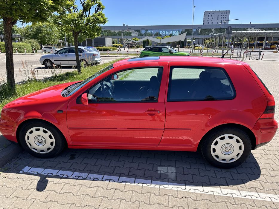 1600zl do30.11 Golf 4 1998 1.6 benzyna